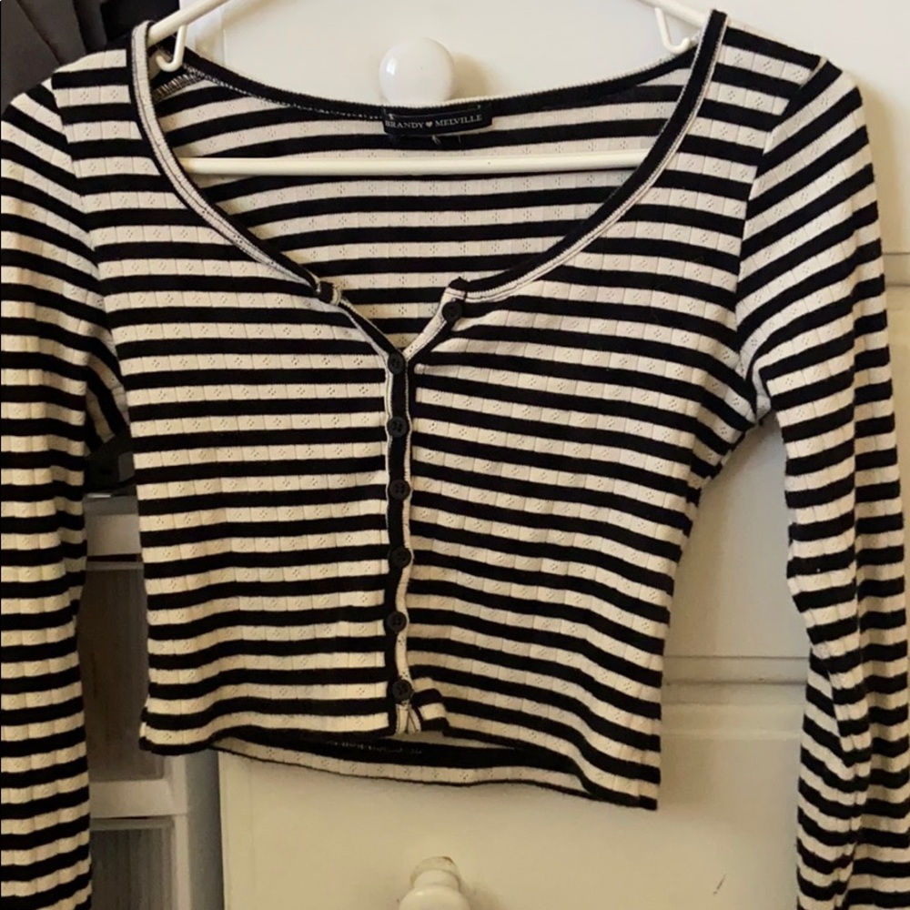 Brandy Melville Zelly top